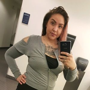 Meet your Posher, Annelise